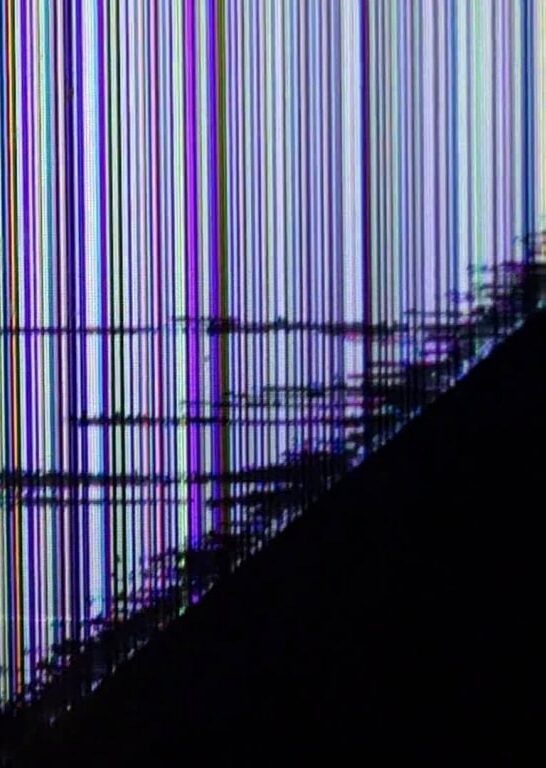 Broken Screen Wallpapers HD  Cracked Screen Prank by Danny Wheeler