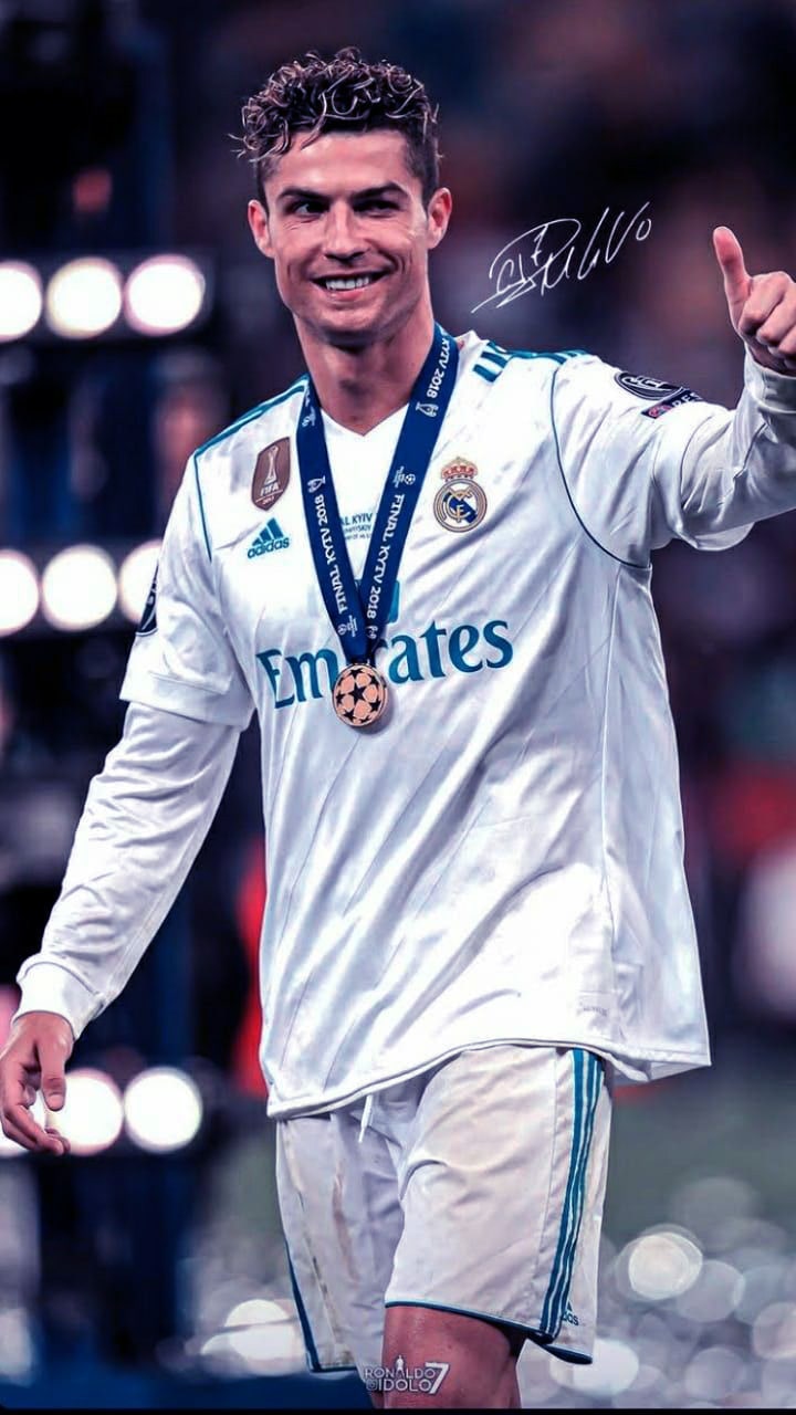 cristiano ronaldo wallpaper real madrid APK for Android Download