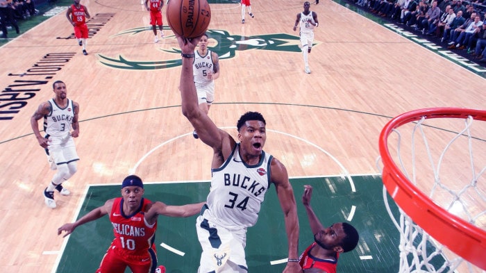 Giannis Antetokounmpo Wallpaper